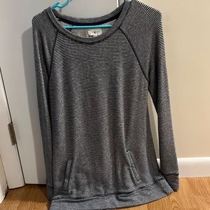 Lou & Grey sweater top